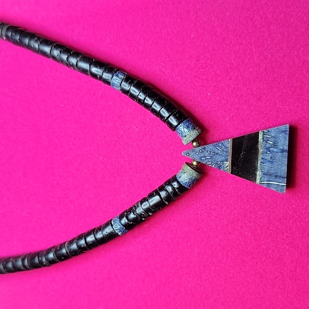 Vintage Heishi Necklace With Onyx & Blue Coral Pendant A01